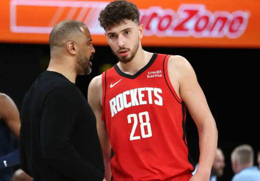 开云体育-狂输20分，又遭25分大逆转！NBA最大的伪强队，你们不配总冠军
